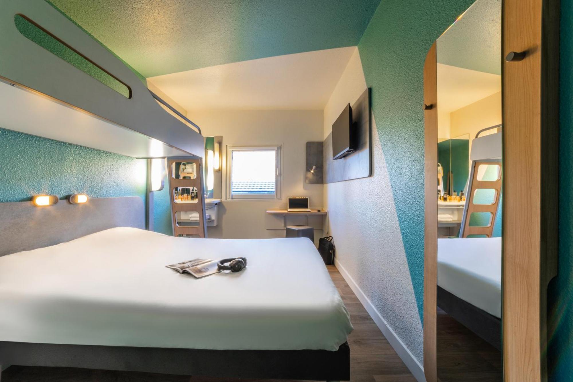 Ibis Budget Sucy En Brie Экстерьер фото