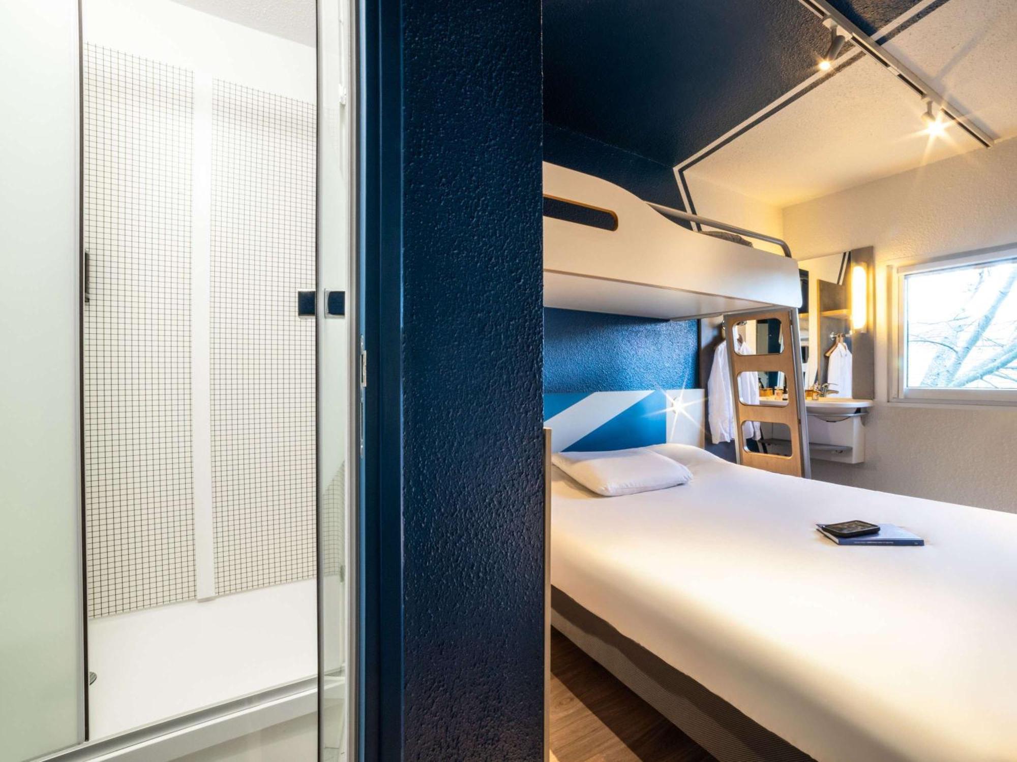 Ibis Budget Sucy En Brie Экстерьер фото