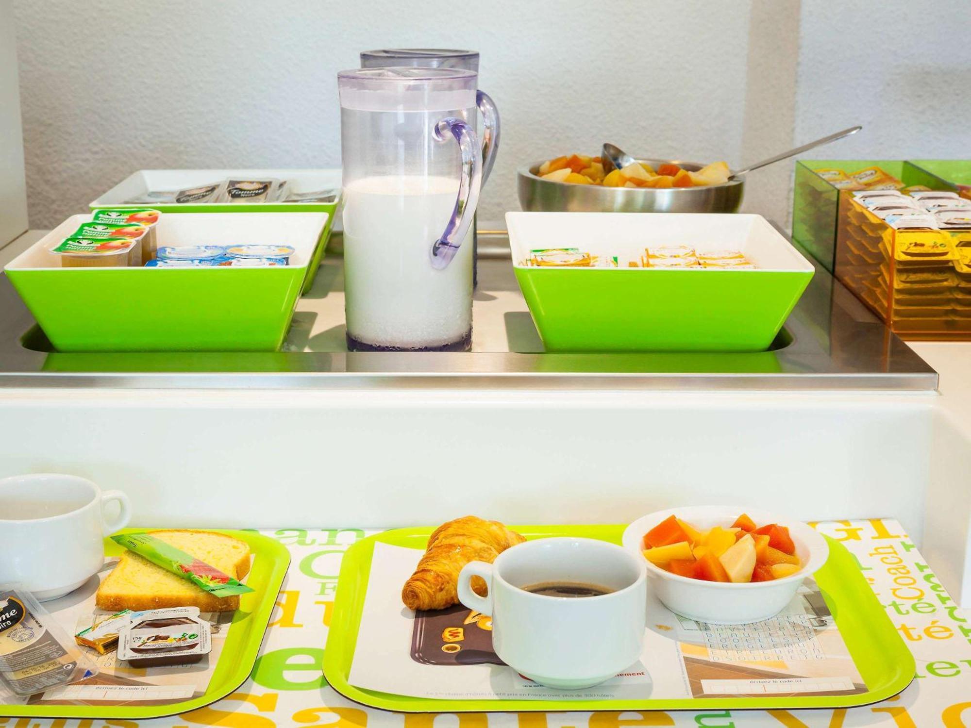 Ibis Budget Sucy En Brie Экстерьер фото