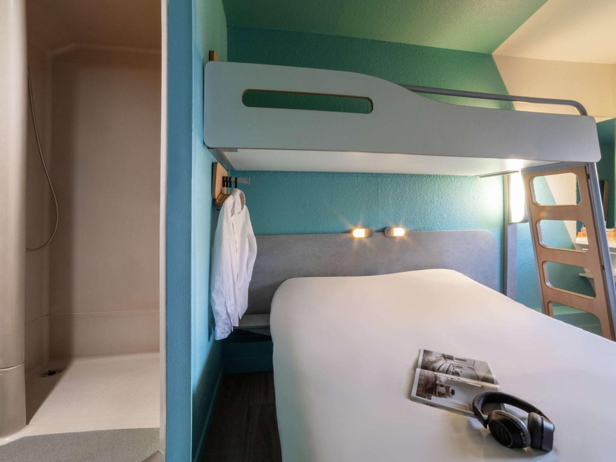 Ibis Budget Sucy En Brie Экстерьер фото