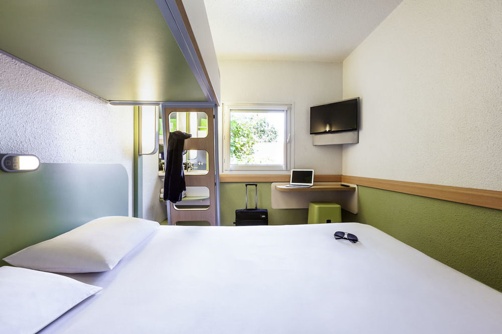 Ibis Budget Sucy En Brie Экстерьер фото