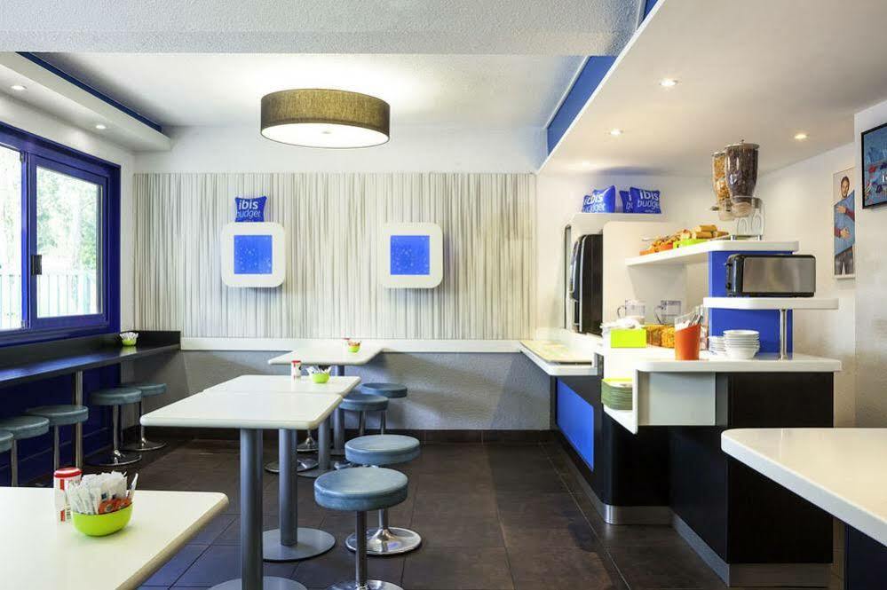 Ibis Budget Sucy En Brie Экстерьер фото